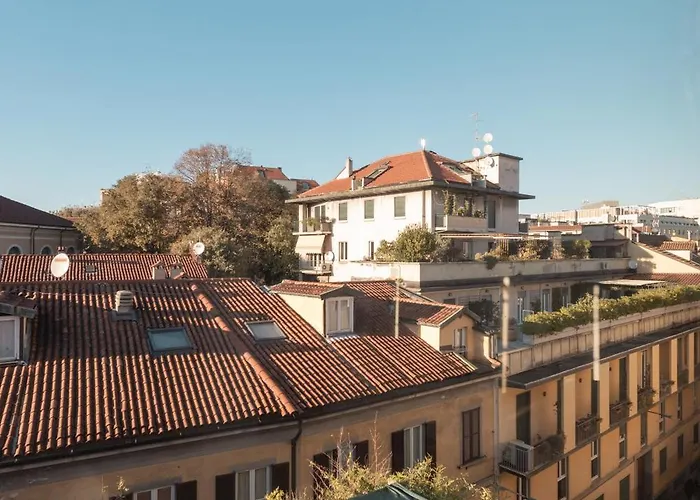 Behind Duomo 招待所 米兰